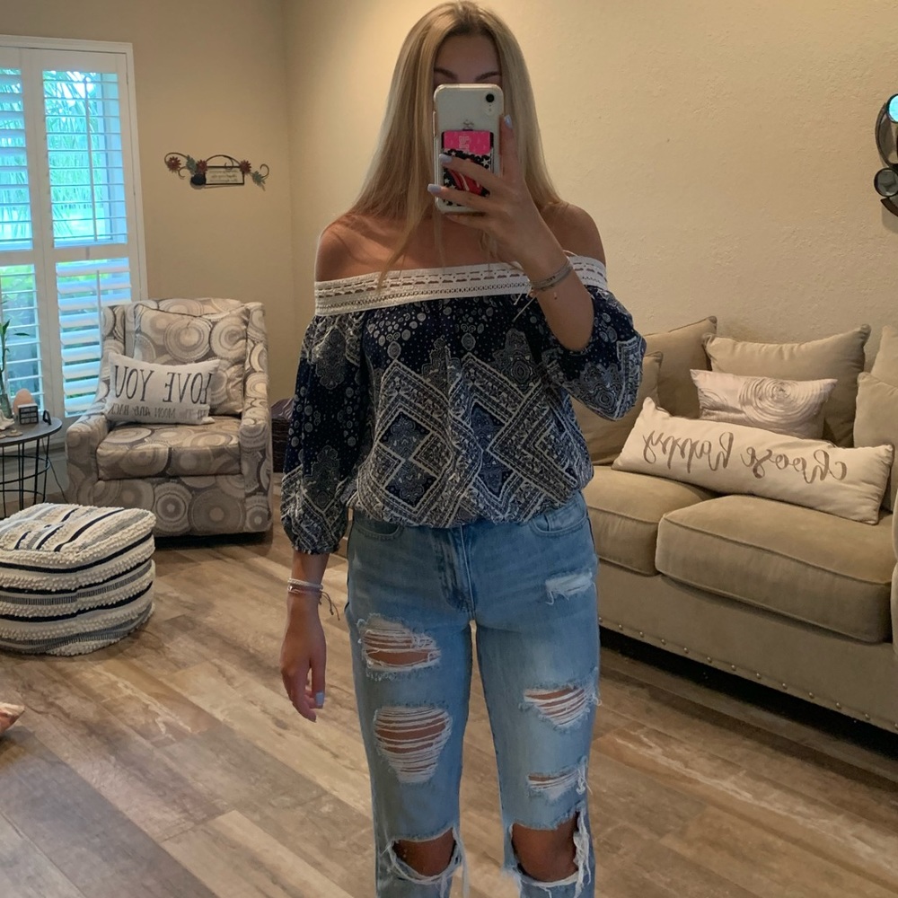 Half/long sleeve blue and white blouse